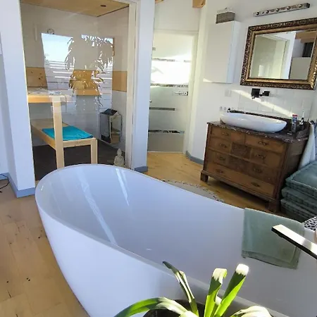 Auszeit Mit Dachterrasse Und Sauna Apartment *